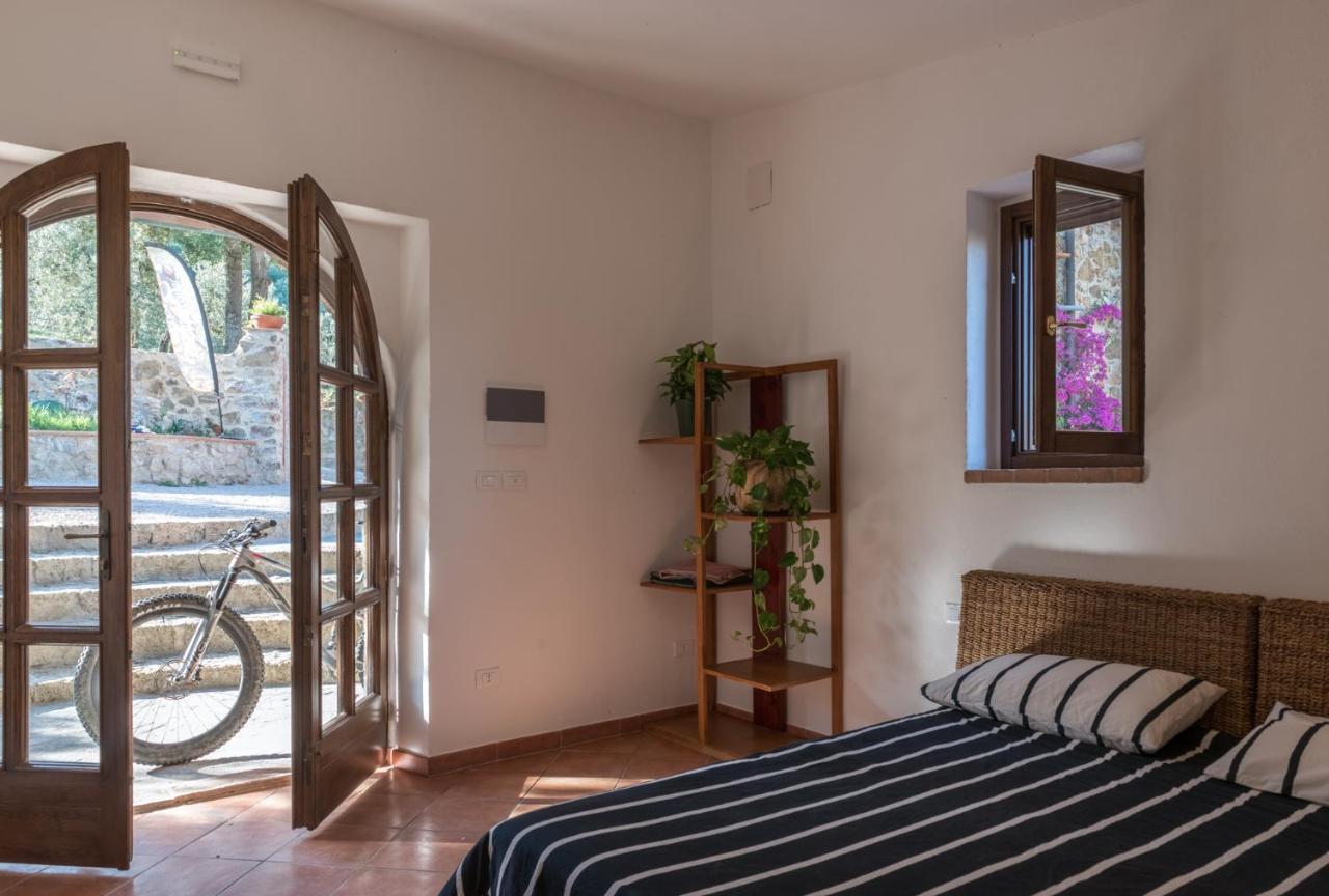 Agriturismo Schiaccia Ghiande 马萨马里蒂马 外观 照片